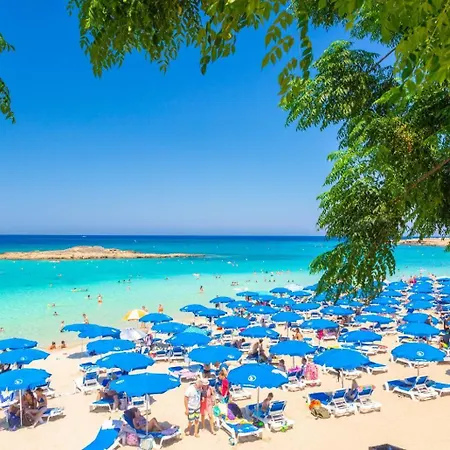 Chryso Villa Paralimni